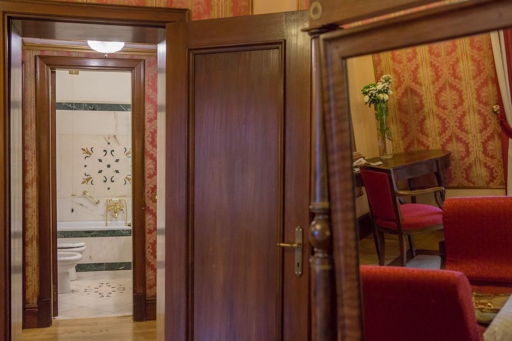 Due Torri Hotel Βερόνα Εξωτερικό φωτογραφία