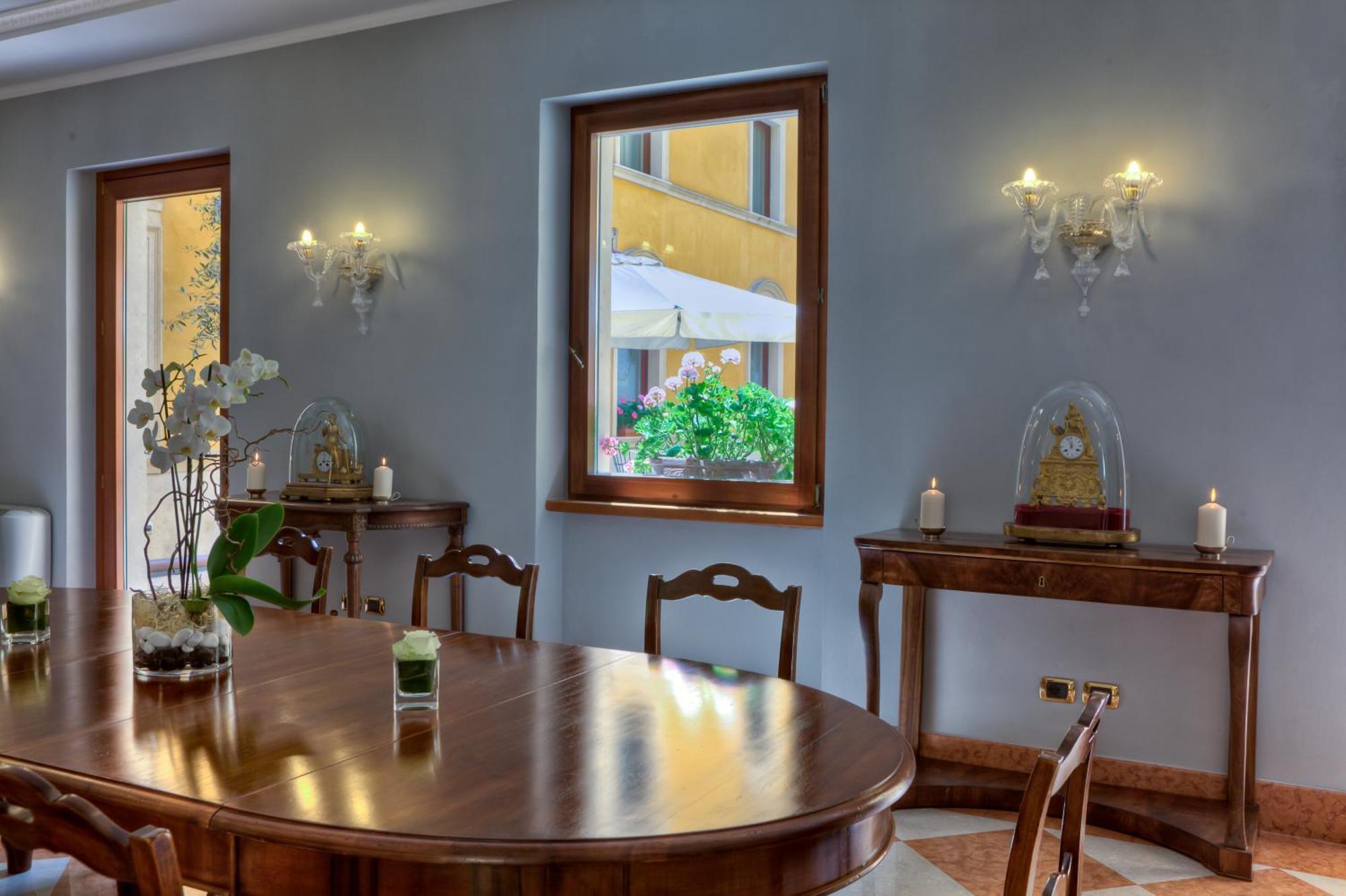 Due Torri Hotel Βερόνα Εξωτερικό φωτογραφία