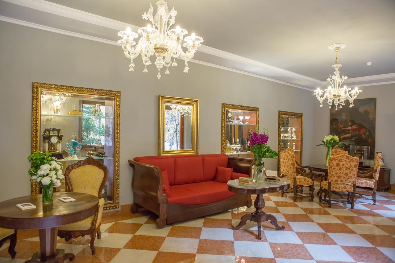 Due Torri Hotel Βερόνα Εξωτερικό φωτογραφία