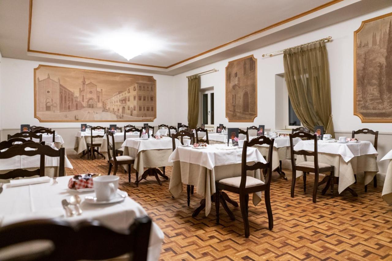 Due Torri Hotel Βερόνα Εξωτερικό φωτογραφία